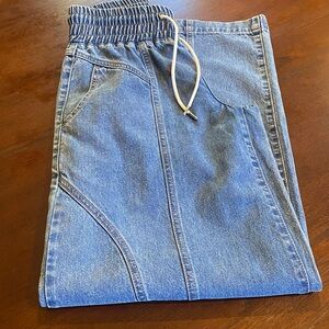 Madden Girl Wide Leg Boyfriend Jeans - Casual High Waisted Stretch. NWOT. Sz Sm